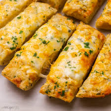 supreme treat garlic bread